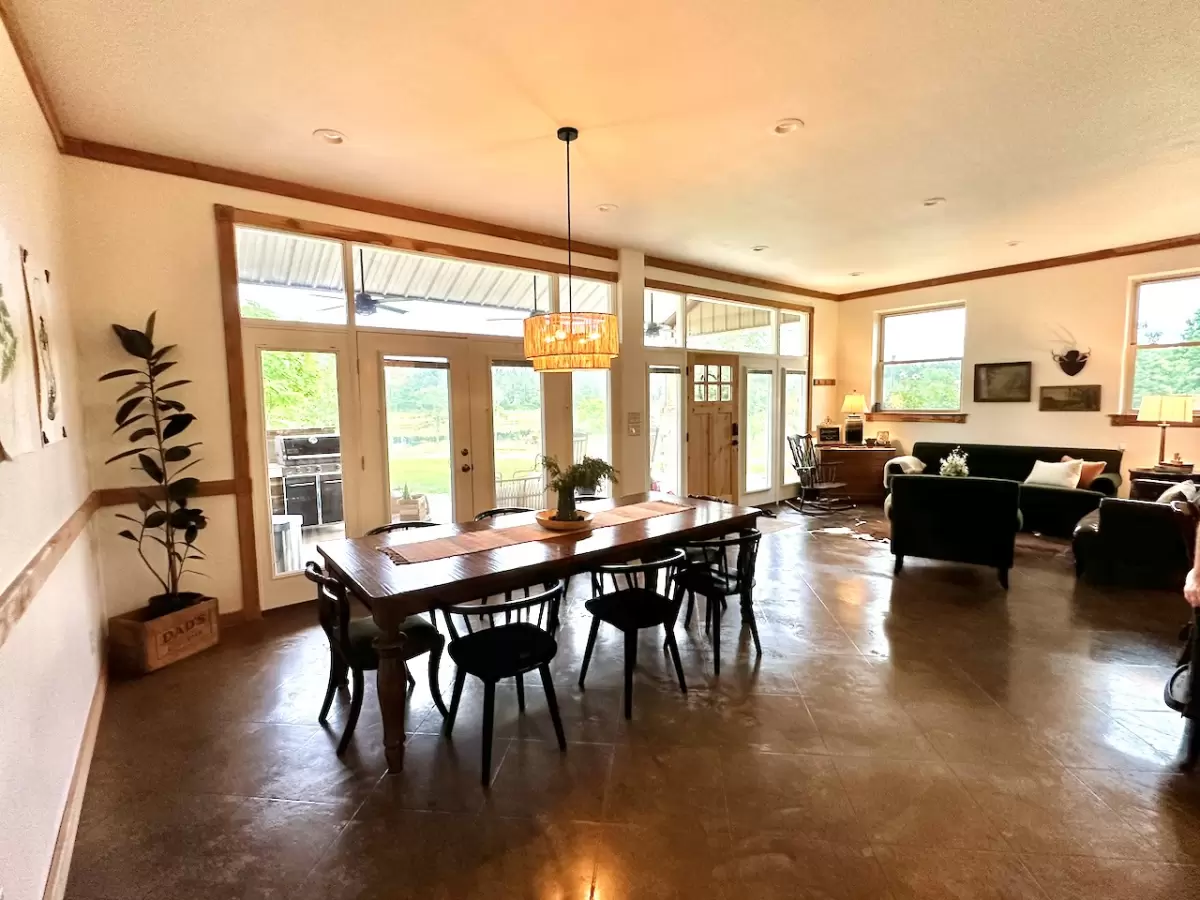 Corporate Retreat East Texas — Private Property for Small Teams